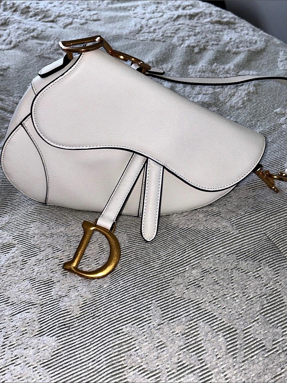 Medium Saddle Bag Grained Calfskin White Shoulder Bag